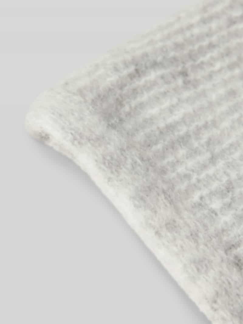 Opus Sjaal met capuchon model 'Atyre'