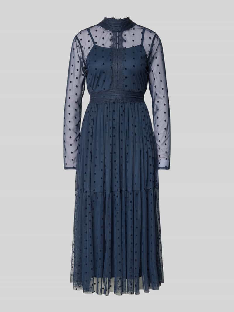 Lace & Beads Cocktailjurk met opstaande kraag