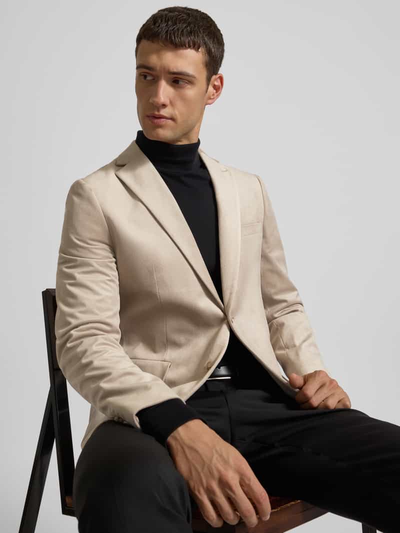 Matinique Colbert met paspelzak op de borst model 'george'
