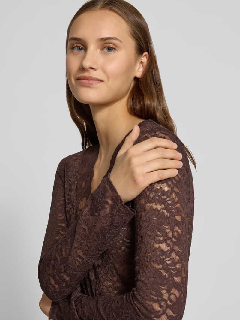 Only Slim fit shirt met lange mouwen in kantlook model 'NIKKA'