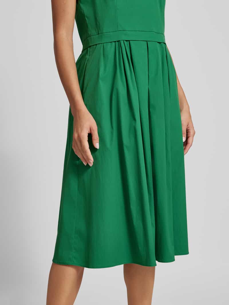 ROBE LÉGÈRE Knielange jurk met plooien