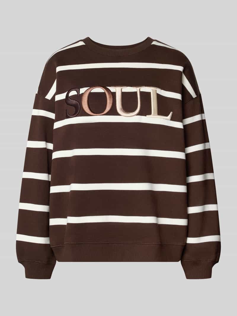 Smith and Soul Sweatshirt met soul borduursel