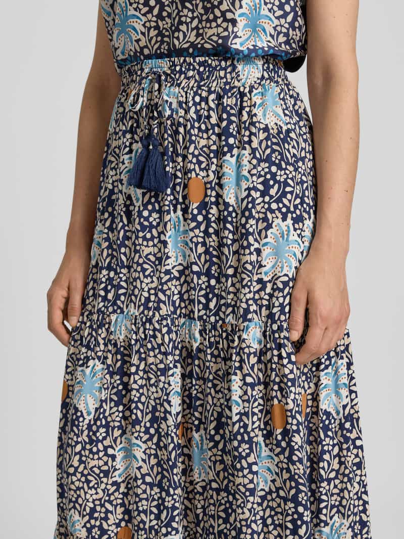 MORE & MORE Maxirok van viscose in laagjeslook