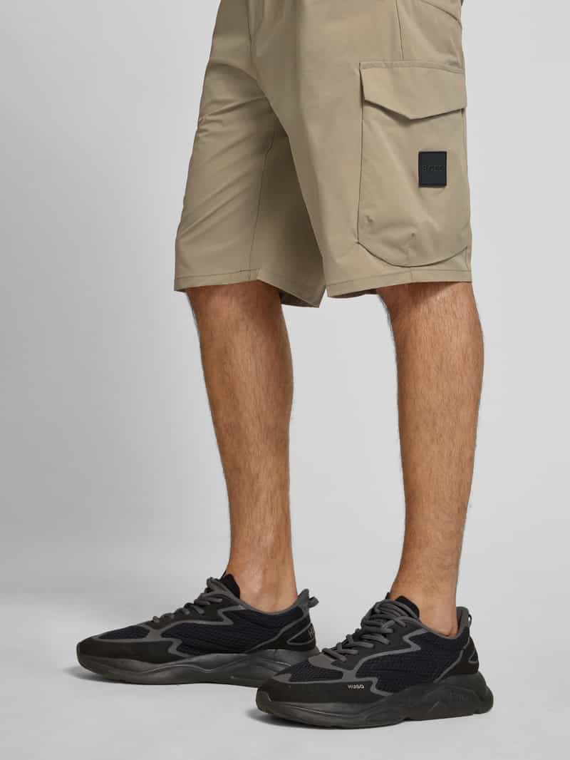 BOSS Green Tapered fit bermuda met cargozakken