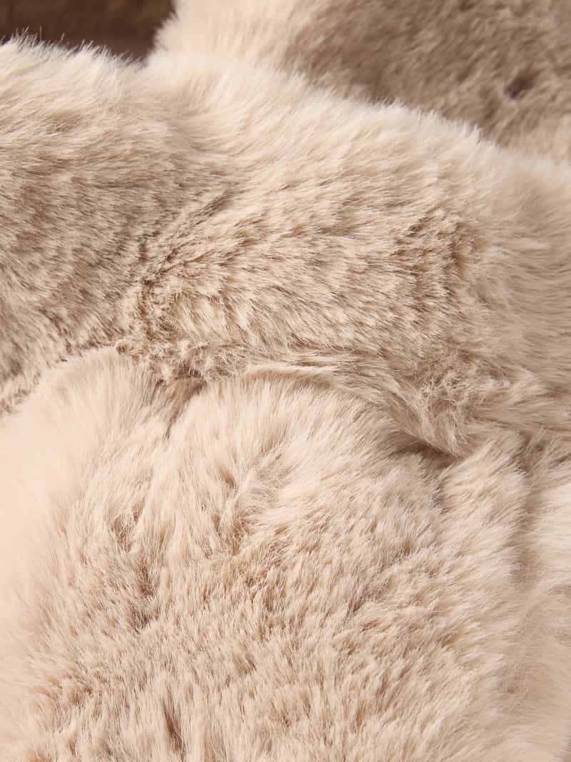 Kurt Beines Stola van imitatiebont met lus