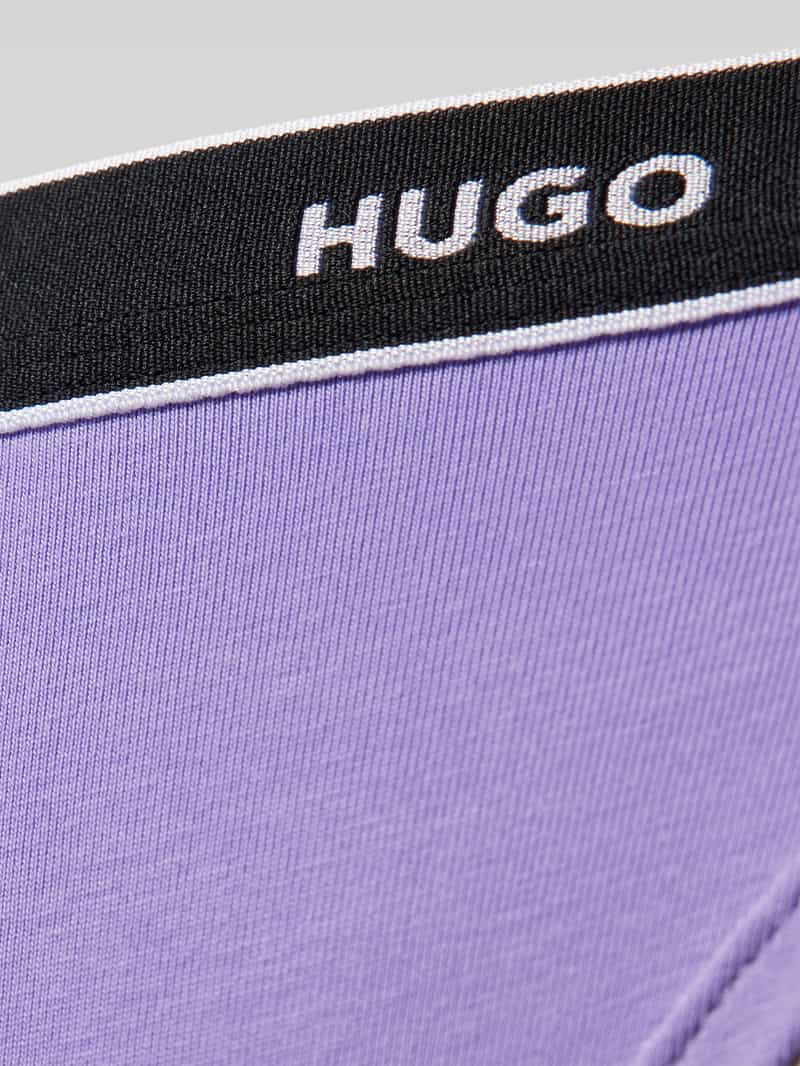 HUGO String met elastische band met label in een set van 3 stuks