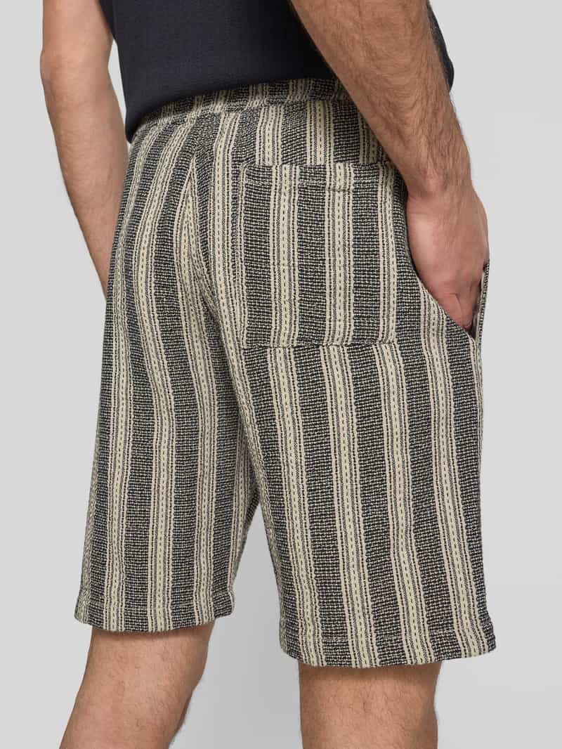 MCNEAL Korte regular fit broek met structuurmotief