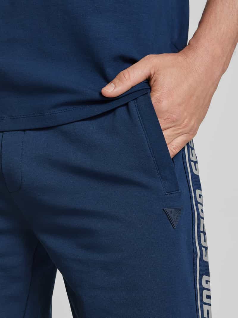 GUESS Activewear Korte broek met elastische band en tunnelkoord