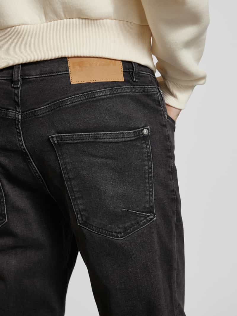 REVIEW Essentials slim fit jeans