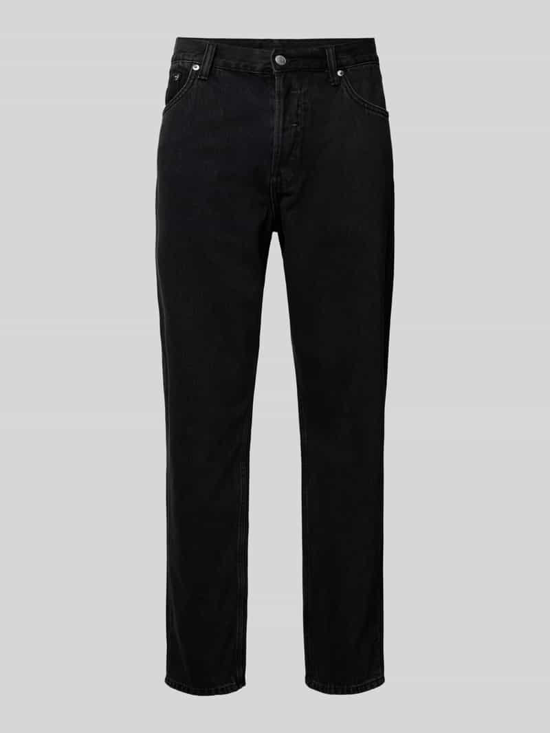 Weekday Relaxed fit jeans in 5-pocketmodel model 'Barrel'