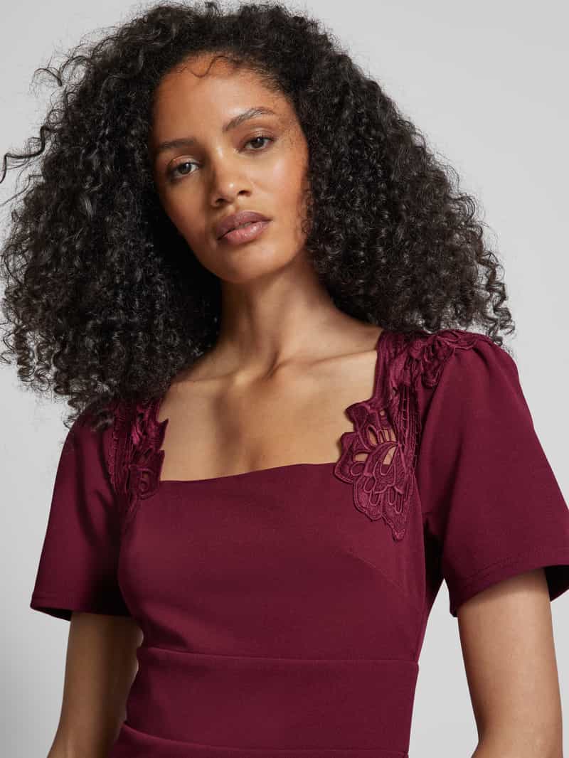 Lipsy Knielange cocktailjurk met plooien
