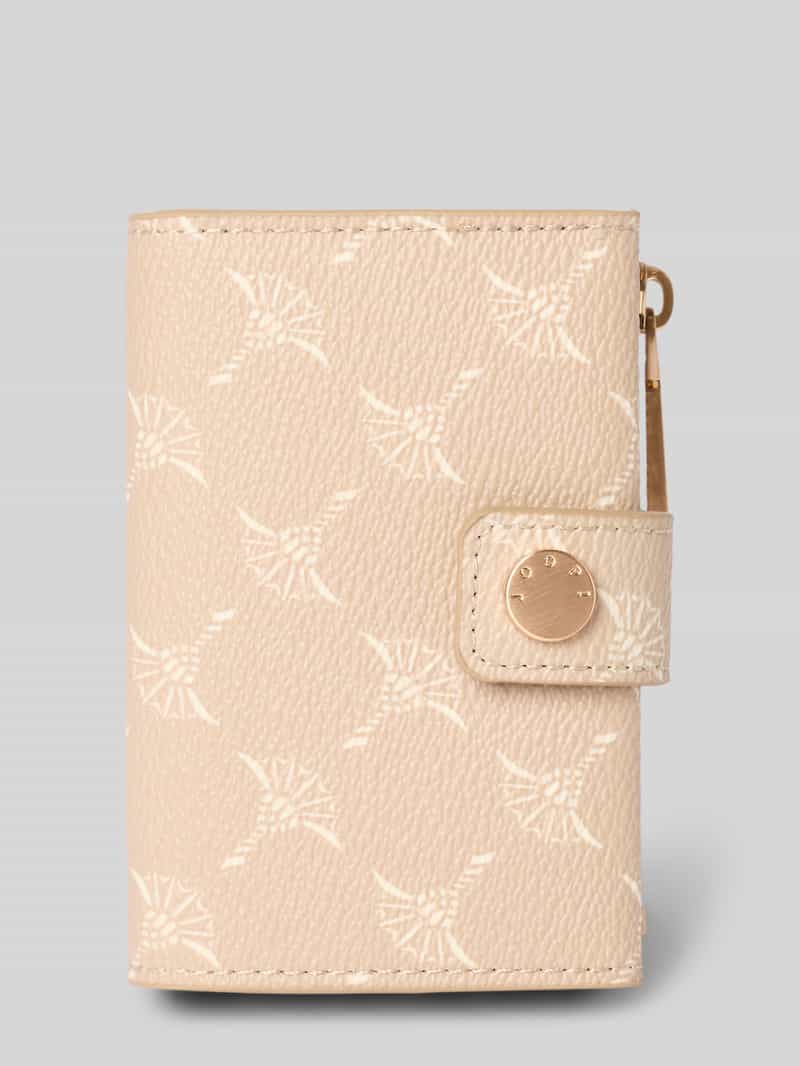 Pasjeshouder met labelstitching