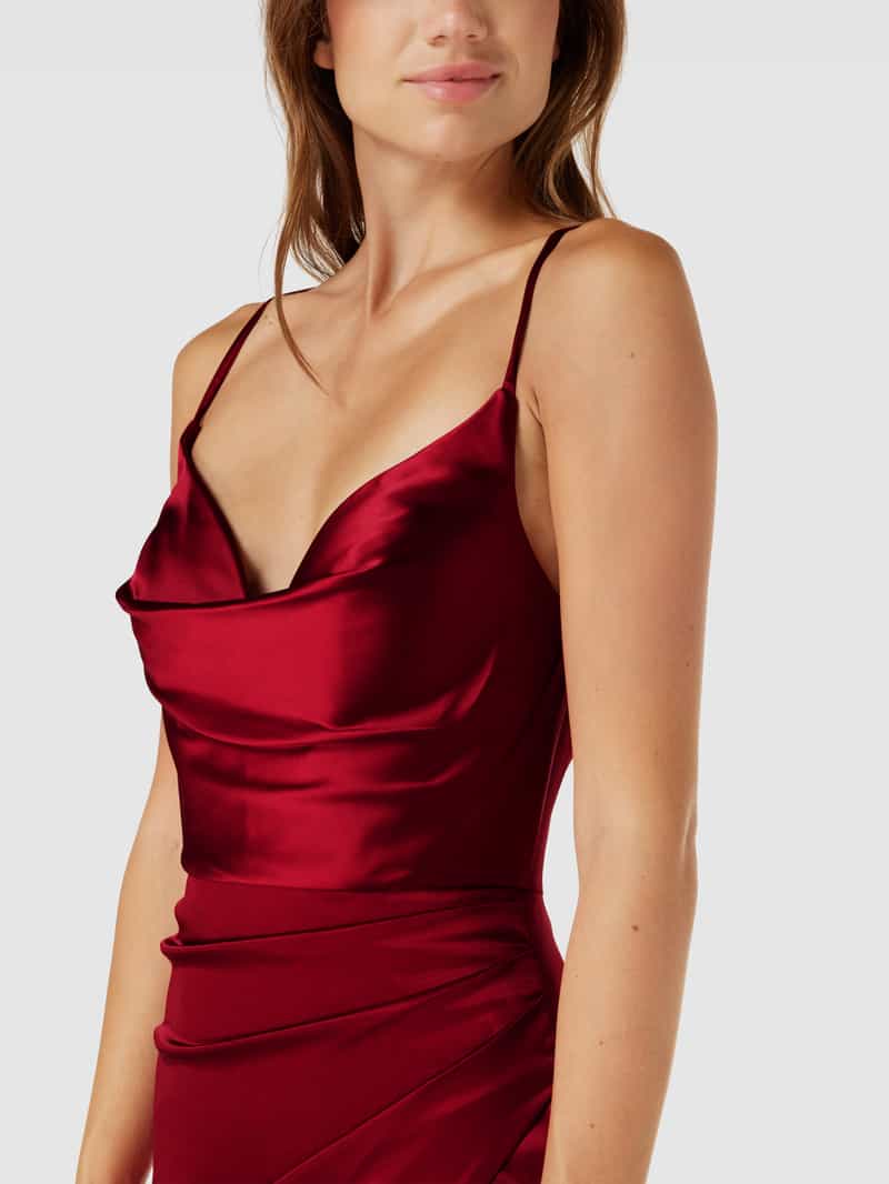 luxuar Avondjurk met cascadehals