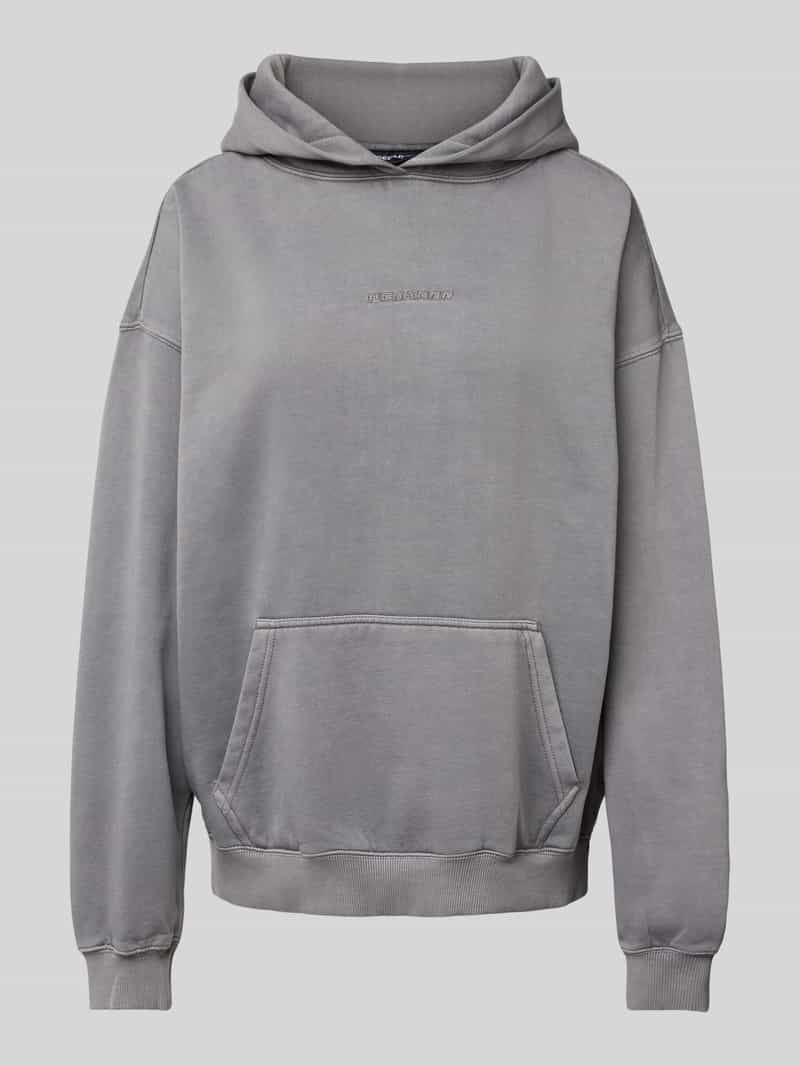 Pegador Oversized hoodie met labelstitching model 'CLARITA'