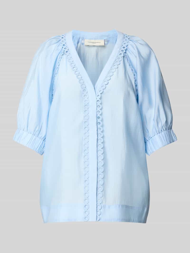 Copenhagen Muse Regular fit blouse met V-hals en gehaakt kant