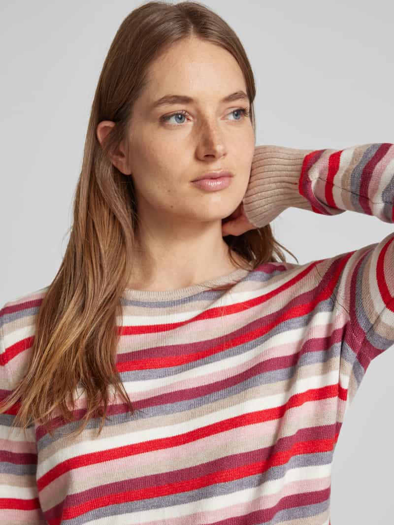 Christian Berg Woman Gebreide pullover van viscosemix met ronde hals
