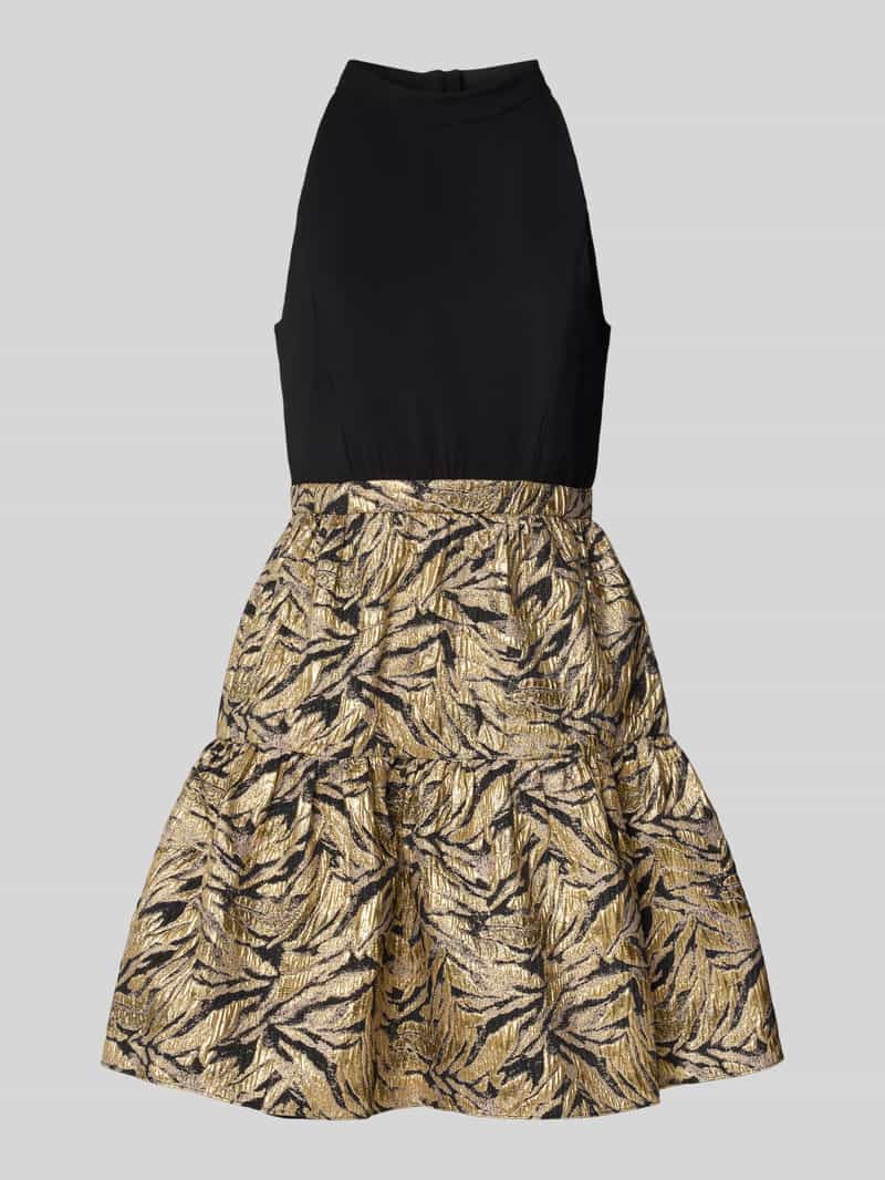 Adrianna Papell Cocktailjurk in 2-in-1-look.