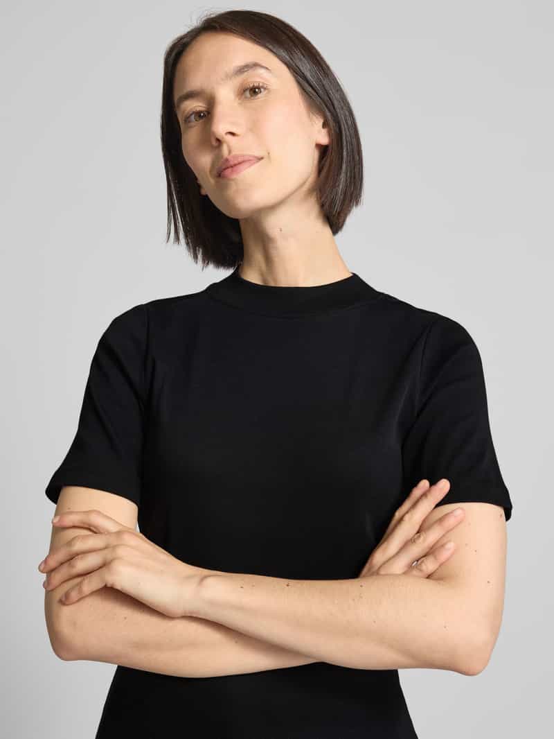 Christian Berg Woman T-shirt met geribde opstaande kraag