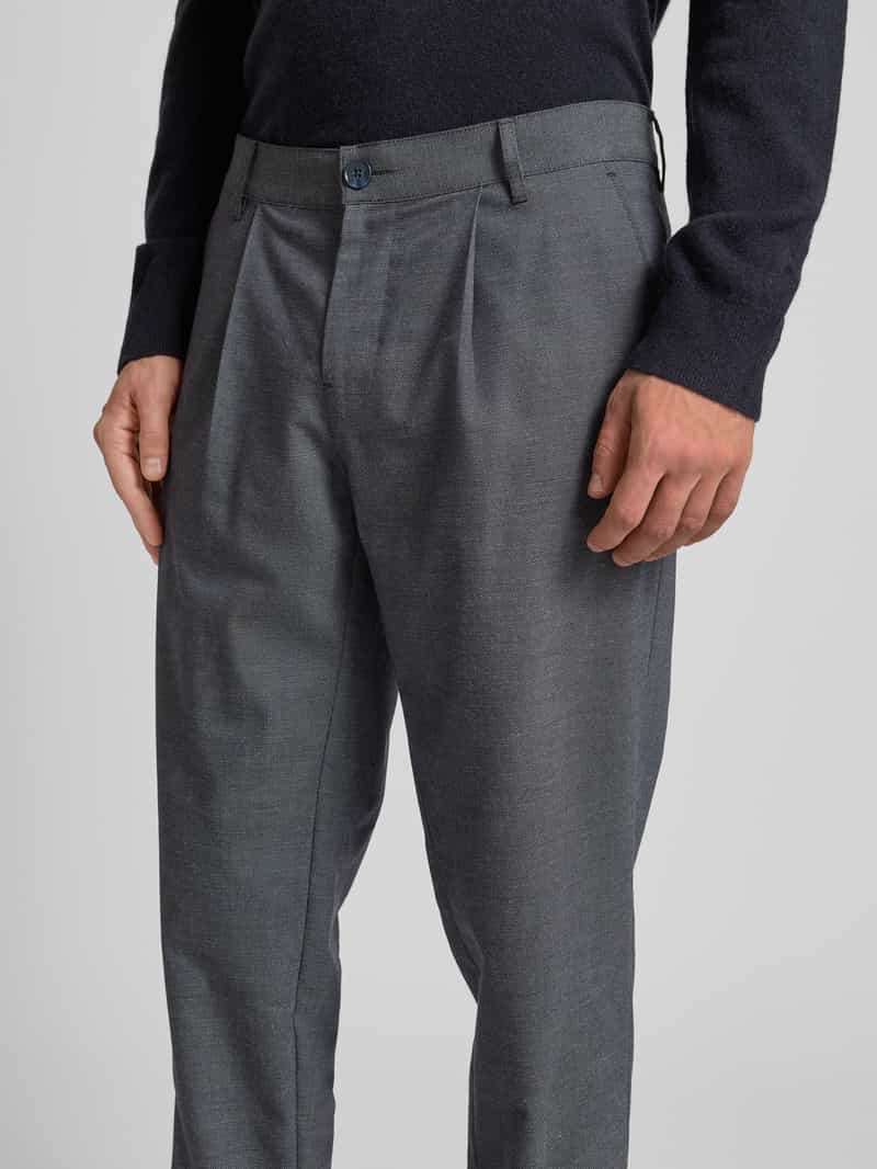 Matinique Chino met Franse steekzakken model 'Kian'