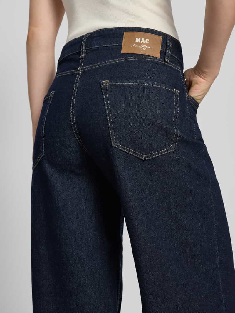 MAC Jeans met steekzakken model 'NEVADA SUPERWIDE'