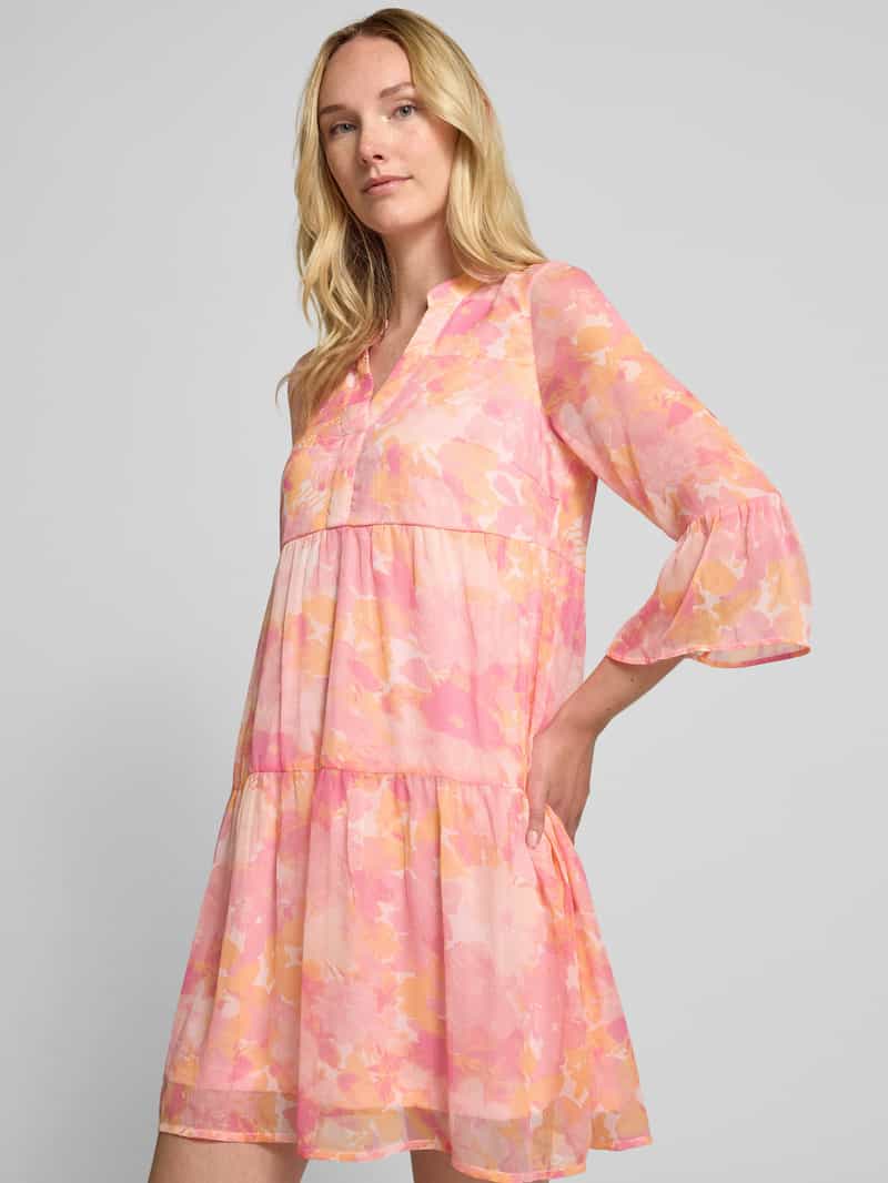 Vero Moda Getailleerde mini-jurk met semi-transparante mouwen model 'SMILLA'