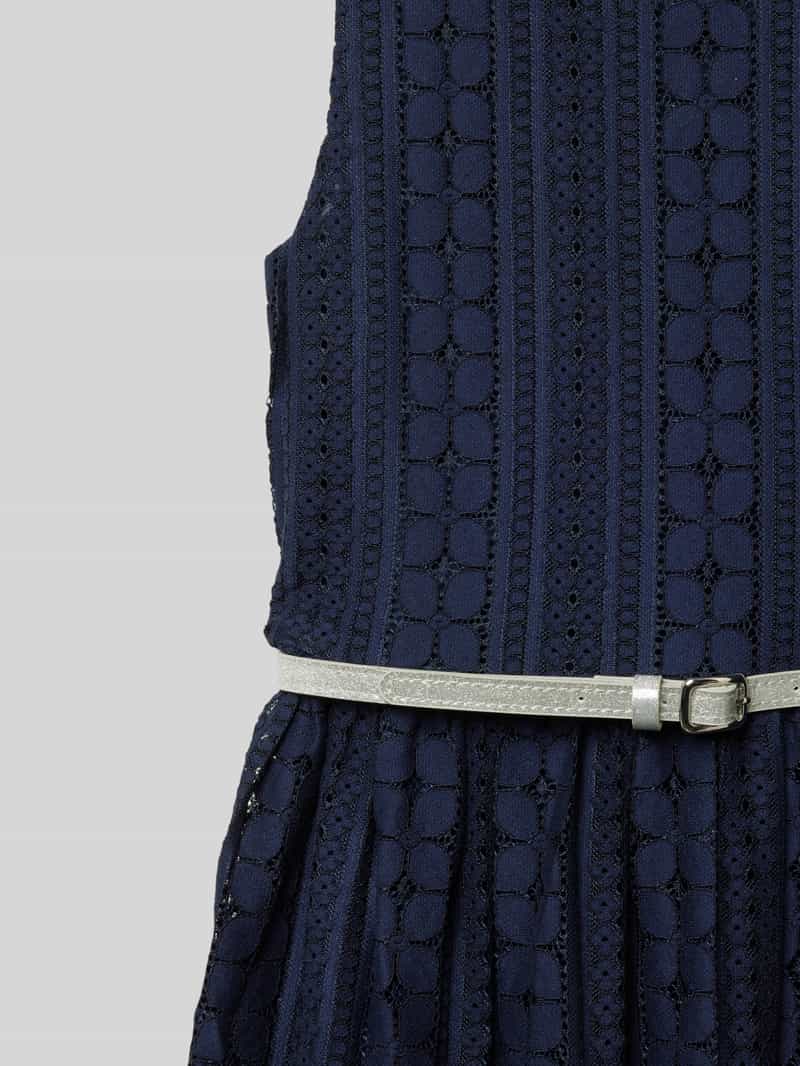 s.Oliver RED LABEL Getailleerde cocktailjurk met structuurmotief