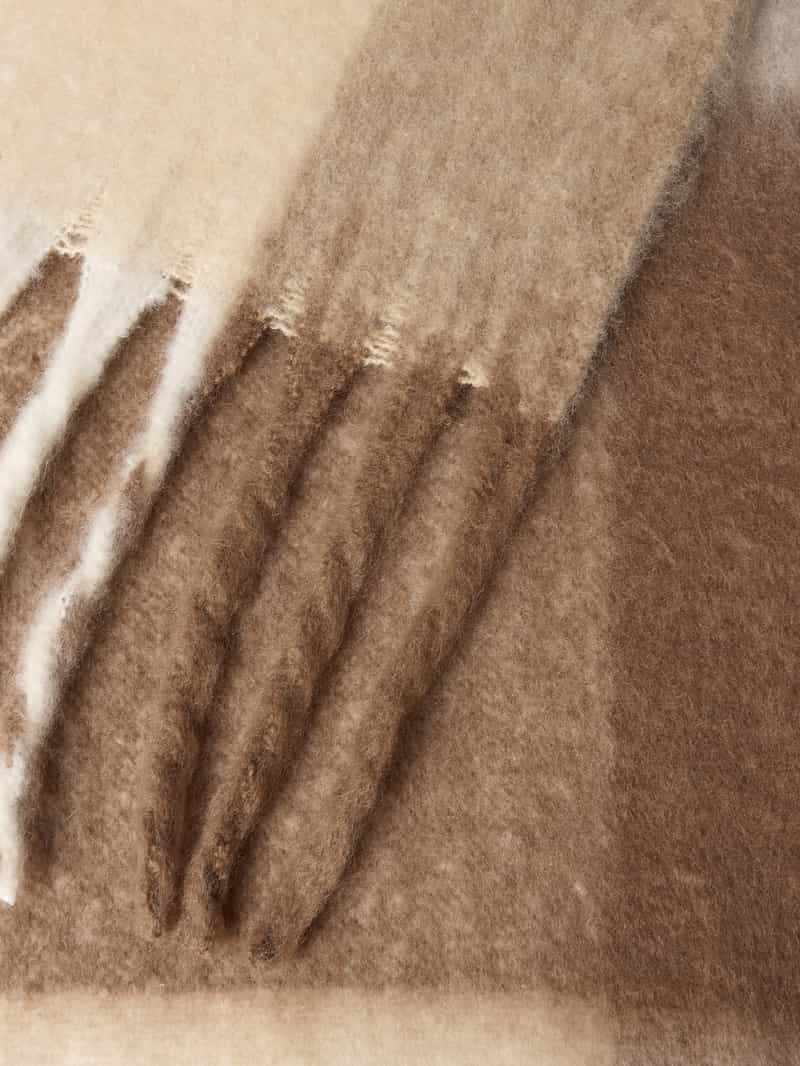 Opus Sjaal in gebreide look model 'Ascottie'