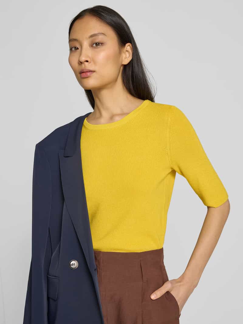 Christian Berg Woman Gebreide pullover met geribde ronde hals