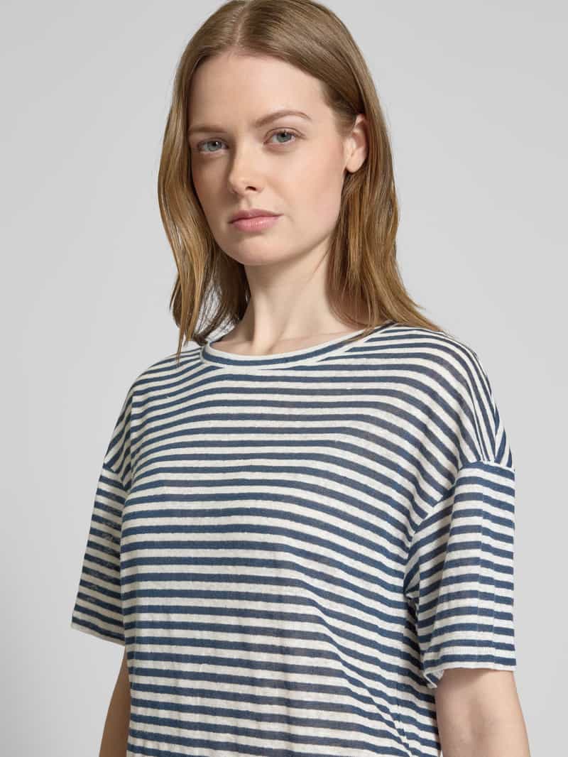 Weekend Max Mara T-shirt met extra brede schouders model 'BARCA'