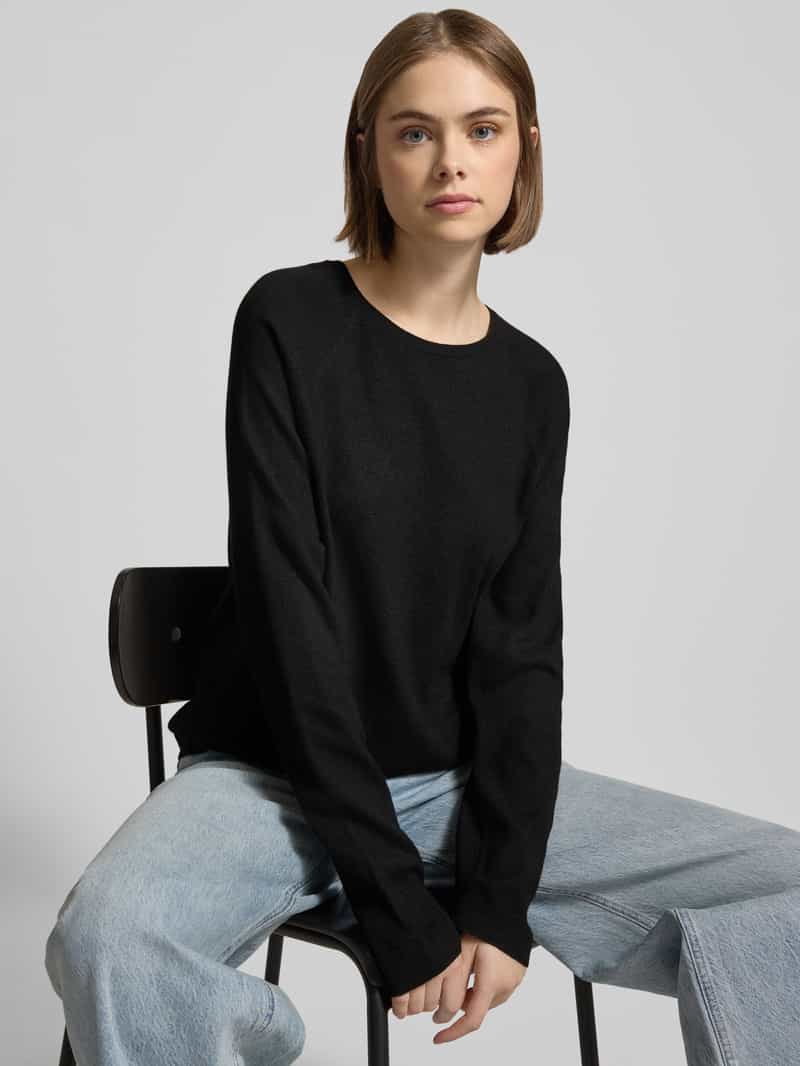 Pieces Regular fit gebreide pullover met extra brede schouders model 'BREE'