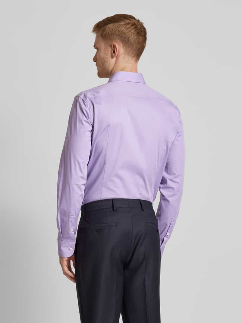 Koszula biznesowa o kroju slim fit z kołnierzykiem typu kent model ‘Hank’