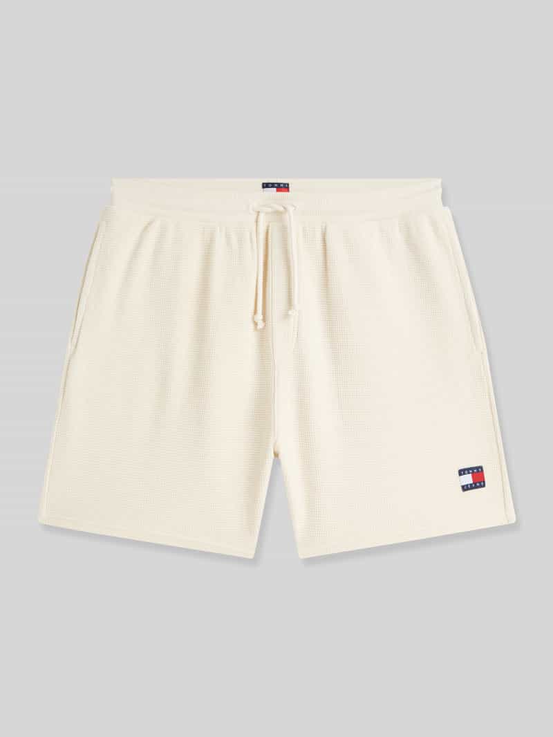 Tommy Jeans Regular Fit Bermuda aus reiner Baumwolle mit feiner Struktur in Sand, Größe S 2071109S