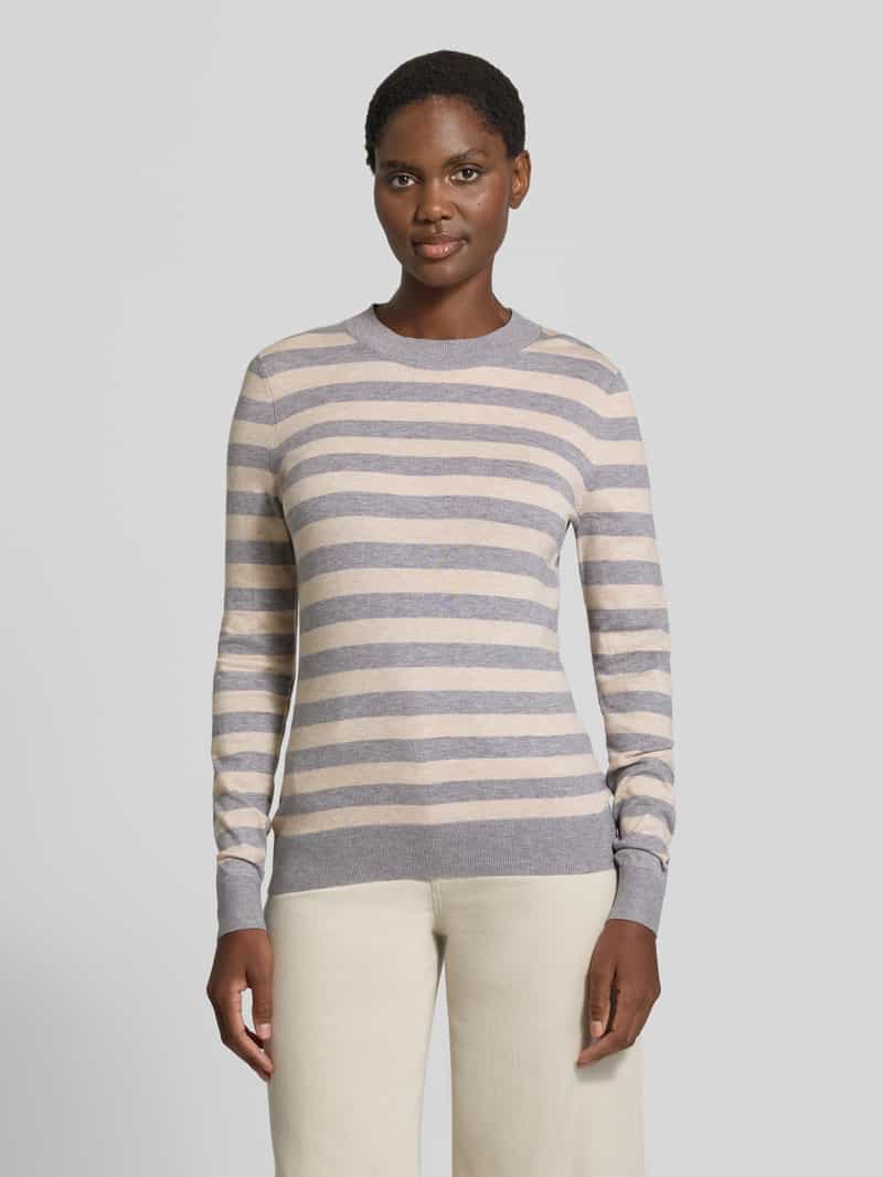 Christian Berg Woman Gebreide pullover met ronde hals