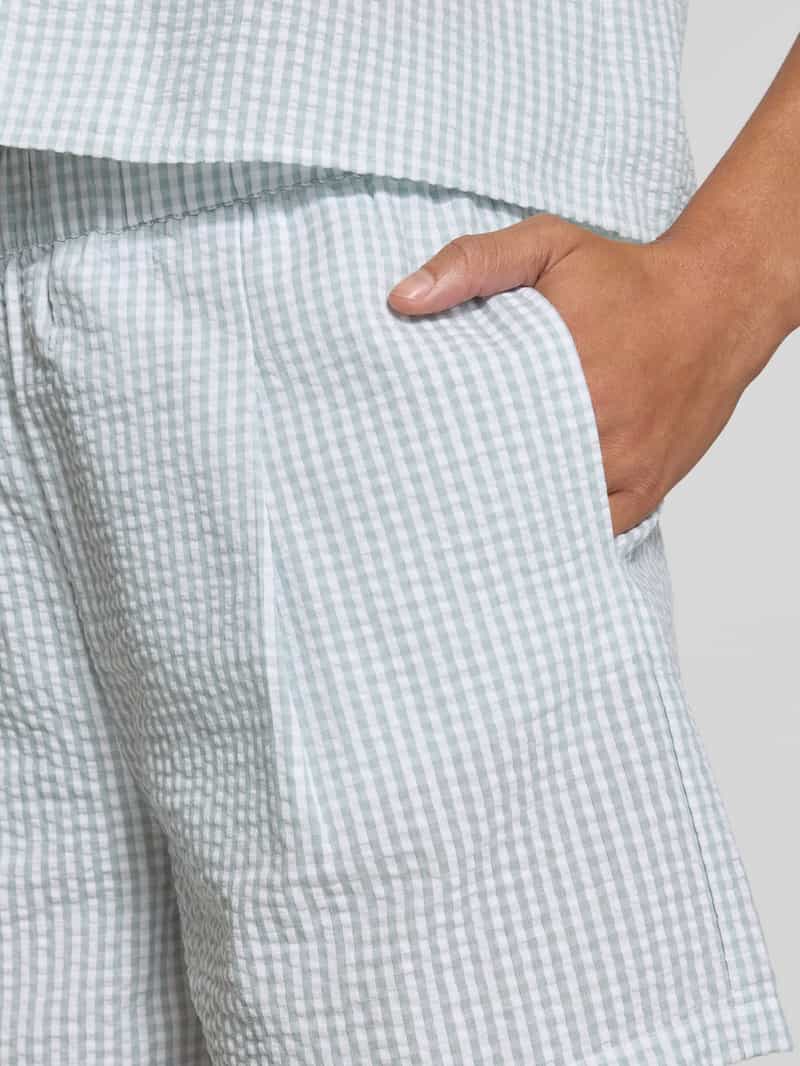 Review Shorts met elastische band