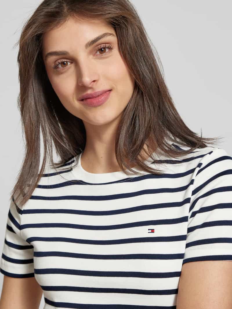 Tommy Hilfiger Slim fit T-shirt met labeldetail
