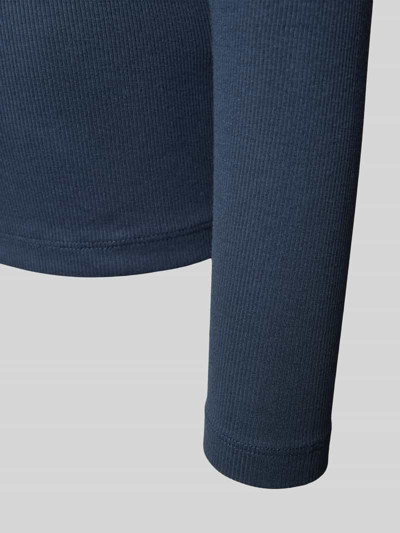 Christian Berg Woman Pyjamabovendeel in riblook met kant