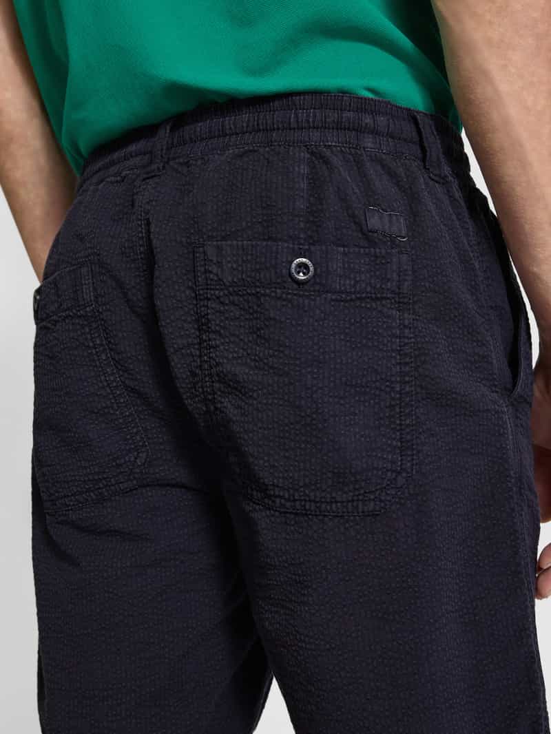 Gant Korte regular fit broek met structuurmotief