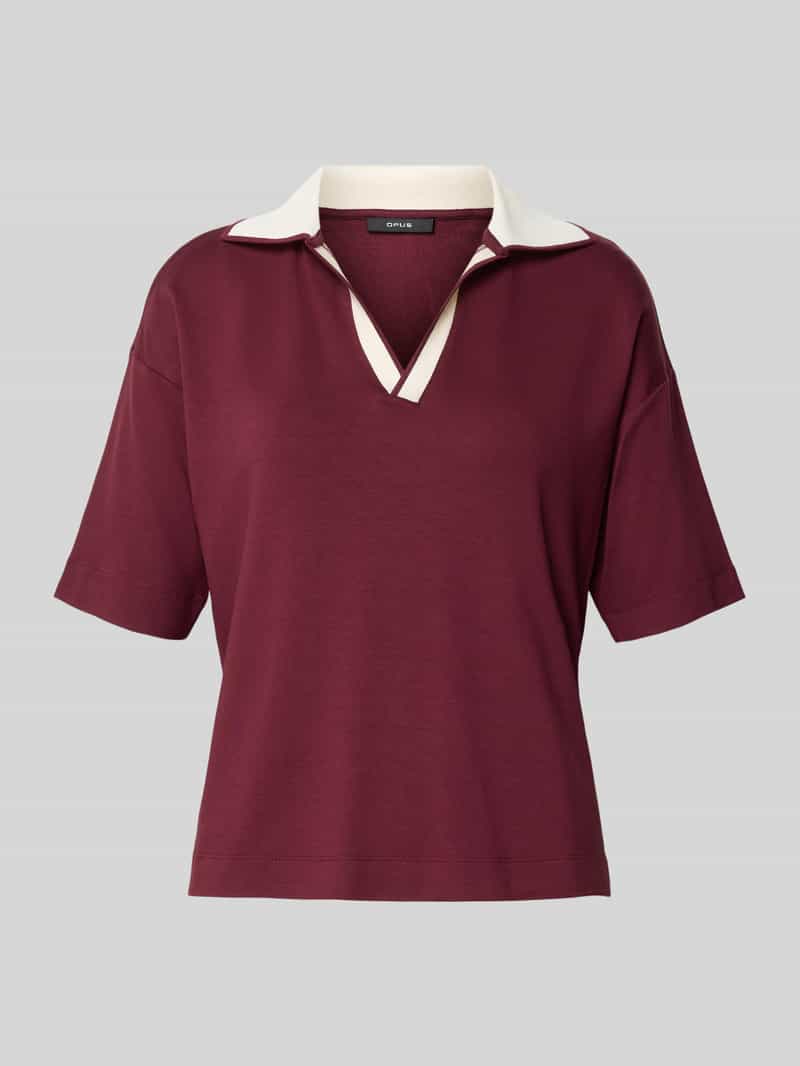 Opus T-shirt met platte kraag en V-hals model 'Soffice'