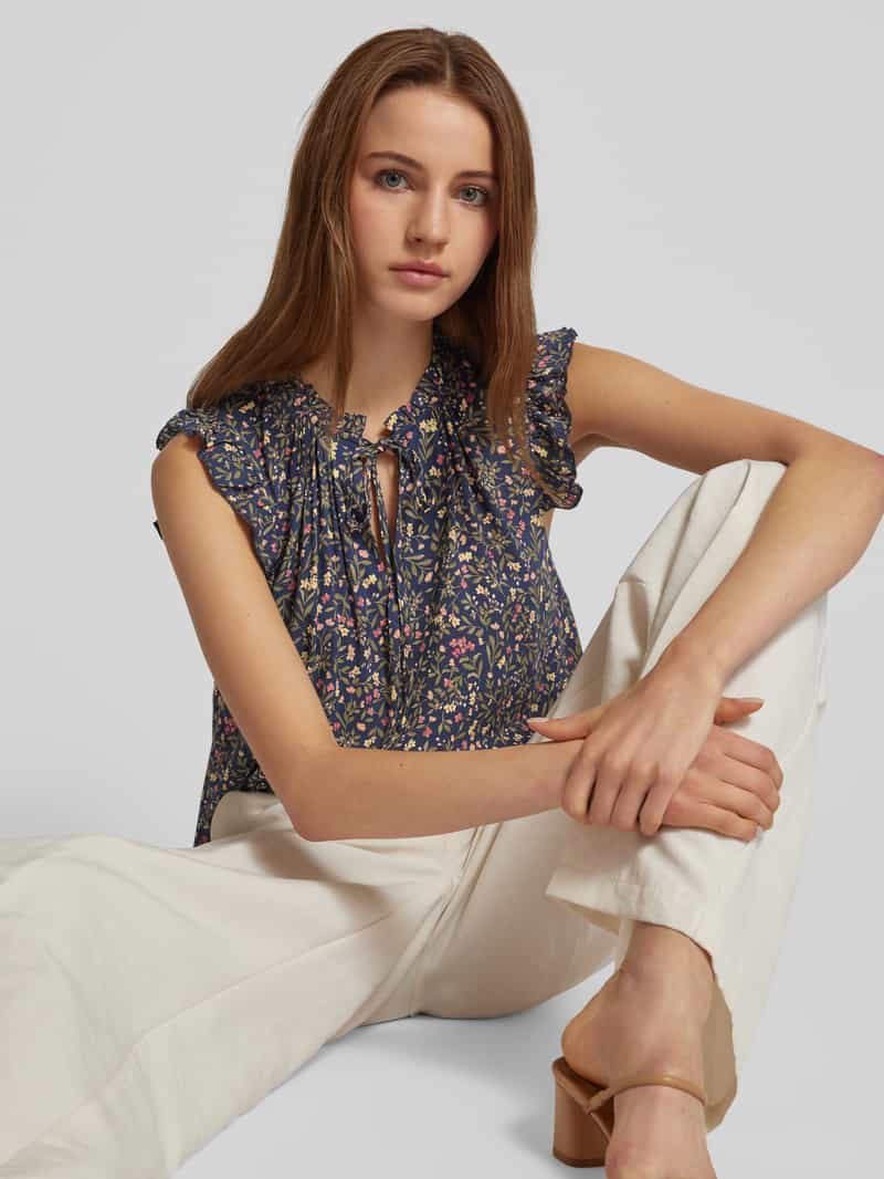 Apricot Blouse met ruches