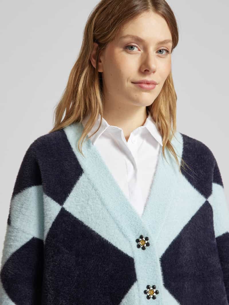 Essentiel Gebreid jack met knoopsluiting model 'Dautuma'