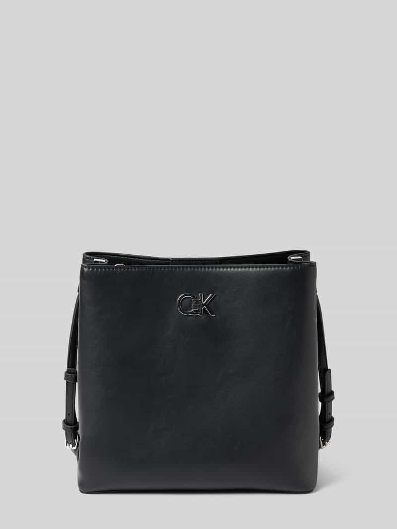 CK Calvin Klein Schoudertas met labelapplicatie model 'CK MUST DOME'