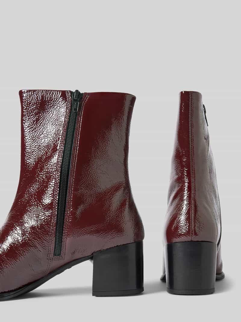 Vagabond Laarsjes van echt lakleer model 'GISELLE'