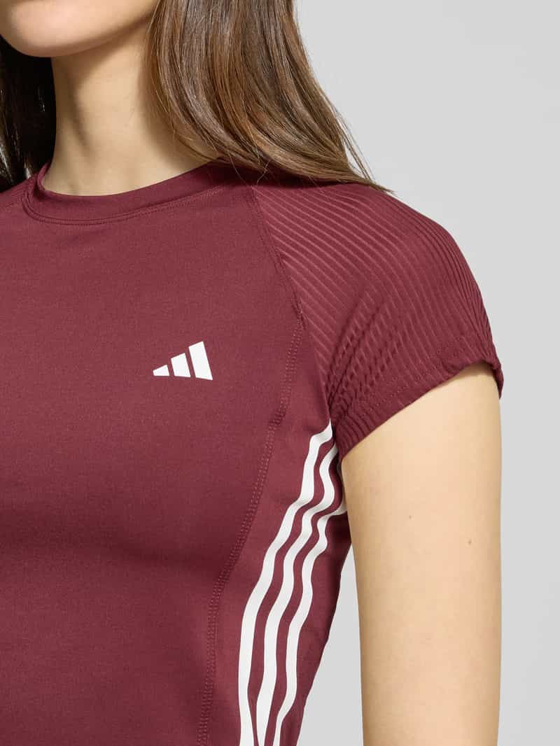 ADIDAS SPORTSWEAR Kort T-shirt met labelprint