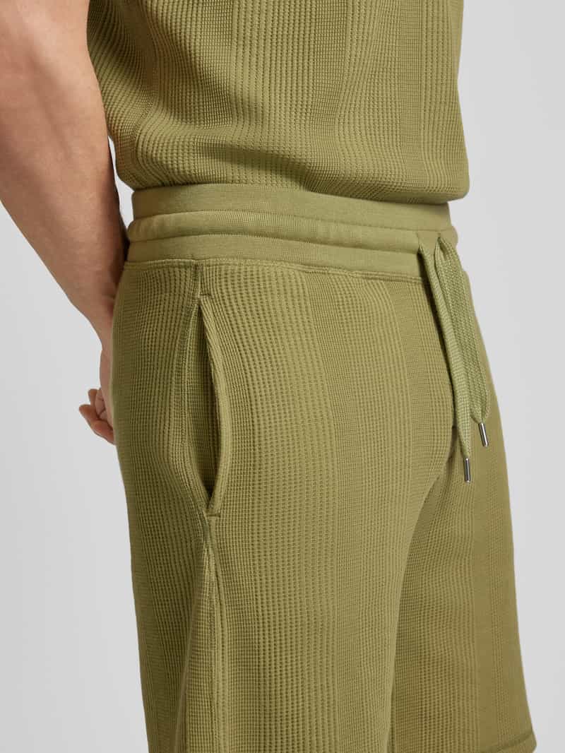 Boss Korte regular fit broek met structuurmotief