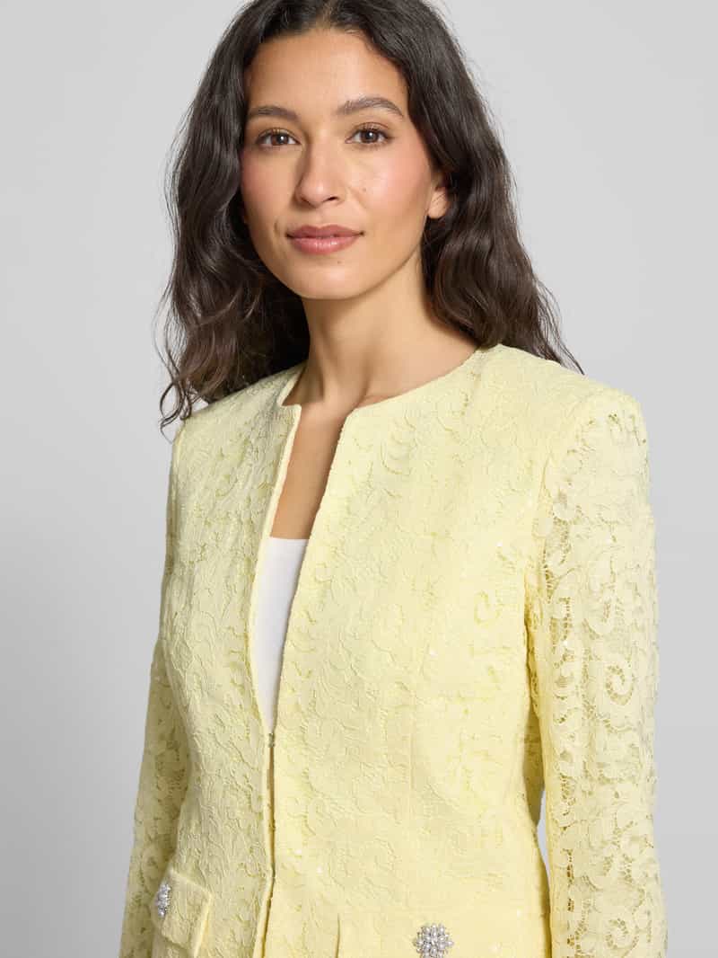 Marc Cain Slim fit blazer van kant met haakjessluiting
