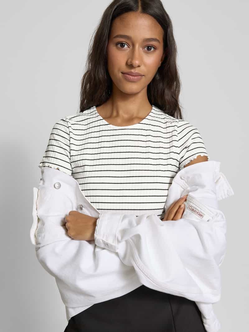 Only Slim fit T-shirt met viscose model 'EMMA'