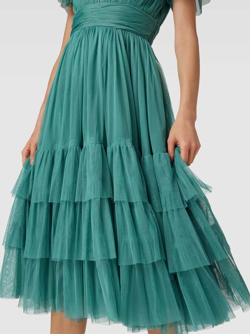 Lace & Beads Cocktailjurk met V-hals