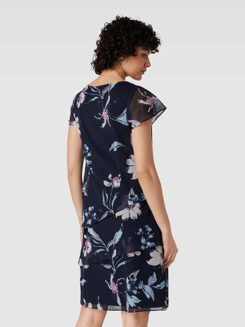 Knielange cocktailjurk met bloemenmotief Christian Berg Cocktail