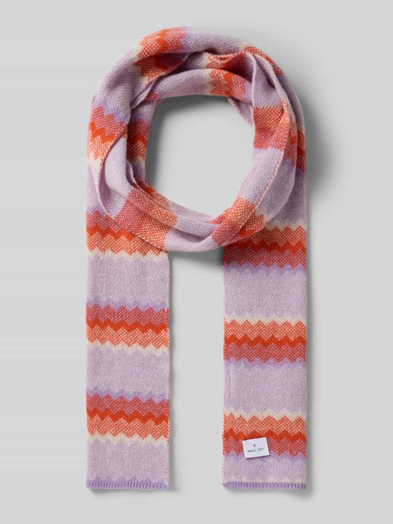 Manuel Ritz Sjaal met labeldetail