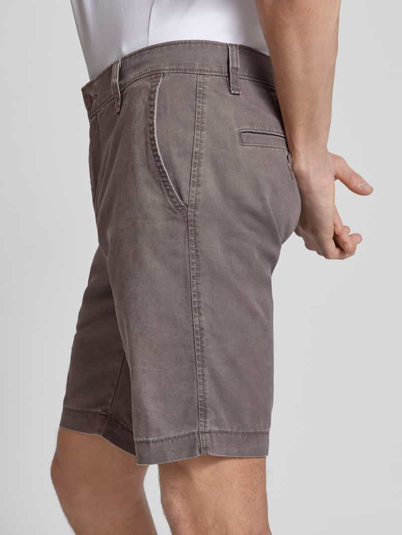 Levi's Korte standard fit chino met steekzakken